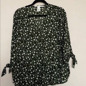 Floral patterned blouse